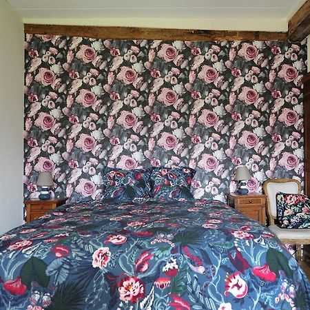 Chambre D'Hotes Fantesstique Berzieux Exteriör bild