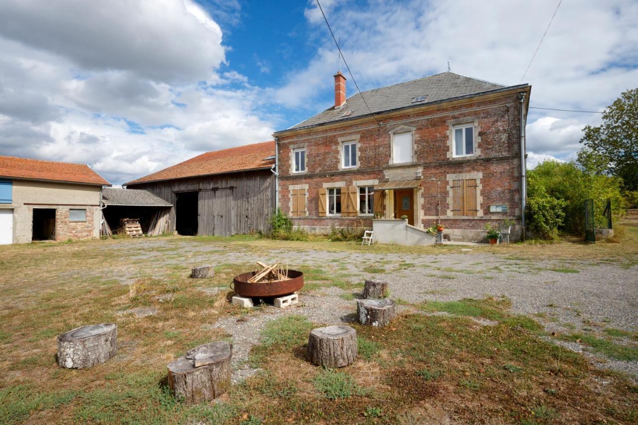 Chambre D'Hotes Fantesstique Berzieux Exteriör bild